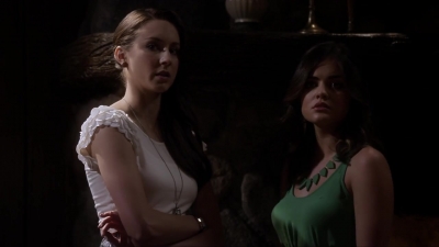 Pretty_Little_Liars_S03E09_BluRay_Rip_720p_Dual_Audio_WWW_TORRENTDOSFILMES_COM_1332.jpg