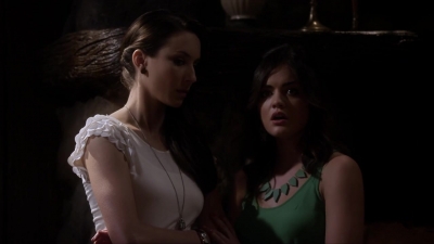 Pretty_Little_Liars_S03E09_BluRay_Rip_720p_Dual_Audio_WWW_TORRENTDOSFILMES_COM_1339.jpg