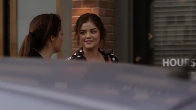 Pretty_Little_Liars_S03E10_BluRay_Rip_720p_Dual_Audio_WWW_TORRENTDOSFILMES_COM_1637.jpg