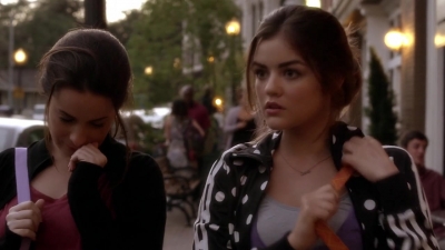 Pretty_Little_Liars_S03E10_BluRay_Rip_720p_Dual_Audio_WWW_TORRENTDOSFILMES_COM_1679.jpg