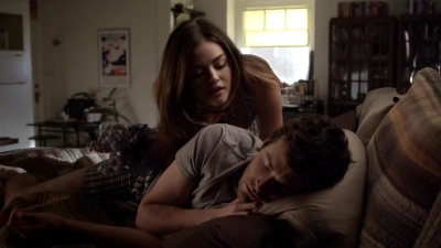 Pretty_Little_Liars_S03E11_BluRay_Rip_720p_Dual_Audio_WWW_TORRENTDOSFILMES_COM_0294.jpg