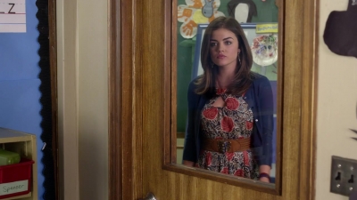 Pretty_Little_Liars_S03E11_BluRay_Rip_720p_Dual_Audio_WWW_TORRENTDOSFILMES_COM_0817.jpg