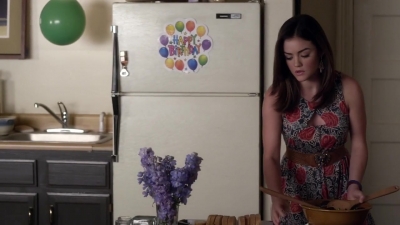 Pretty_Little_Liars_S03E11_BluRay_Rip_720p_Dual_Audio_WWW_TORRENTDOSFILMES_COM_1617.jpg
