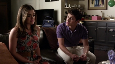 Pretty_Little_Liars_S03E11_BluRay_Rip_720p_Dual_Audio_WWW_TORRENTDOSFILMES_COM_1659.jpg