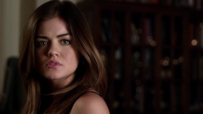 Pretty_Little_Liars_S03E11_BluRay_Rip_720p_Dual_Audio_WWW_TORRENTDOSFILMES_COM_1906.jpg