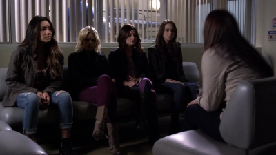 Pretty_Little_Liars_S03E12_BluRay_Rip_720p_Dual_Audio_WWW_TORRENTDOSFILMES_COM_2479.jpg
