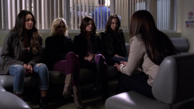Pretty_Little_Liars_S03E12_BluRay_Rip_720p_Dual_Audio_WWW_TORRENTDOSFILMES_COM_2481.jpg