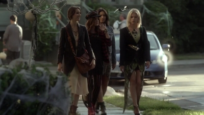 Pretty_Little_Liars_S03E13_BluRay_Rip_720p_Dual_Audio_WWW_TORRENTDOSFILMES_COM_0148.jpg