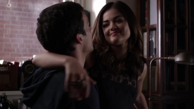 Pretty_Little_Liars_S03E13_BluRay_Rip_720p_Dual_Audio_WWW_TORRENTDOSFILMES_COM_0494.jpg