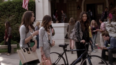 Pretty_Little_Liars_S03E14_BluRay_Rip_720p_Dual_Audio_WWW_TORRENTDOSFILMES_COM_0507.jpg