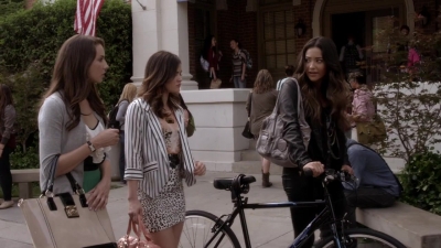 Pretty_Little_Liars_S03E14_BluRay_Rip_720p_Dual_Audio_WWW_TORRENTDOSFILMES_COM_0508.jpg