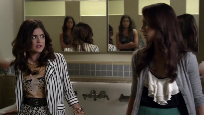 Pretty_Little_Liars_S03E14_BluRay_Rip_720p_Dual_Audio_WWW_TORRENTDOSFILMES_COM_0814.jpg