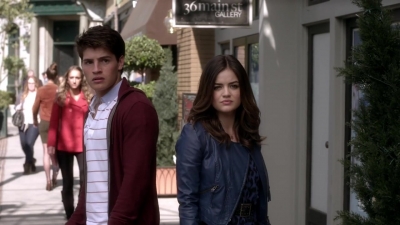 Pretty_Little_Liars_S03E18_BluRay_Rip_720p_Dual_Audio_WWW_TORRENTDOSFILMES_COM_1935.jpg