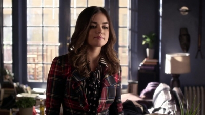 Pretty_Little_Liars_S03E19_BluRay_Rip_720p_Dual_Audio_WWW_TORRENTDOSFILMES_COM_0804.jpg