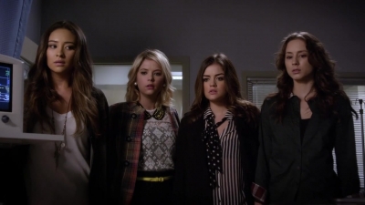Pretty_Little_Liars_S03E19_BluRay_Rip_720p_Dual_Audio_WWW_TORRENTDOSFILMES_COM_2585.jpg
