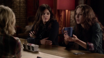 Pretty_Little_Liars_S03E20_BluRay_Rip_720p_Dual_Audio_WWW_TORRENTDOSFILMES_COM_0089.jpg