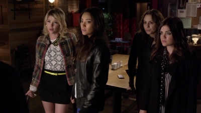 Pretty_Little_Liars_S03E20_BluRay_Rip_720p_Dual_Audio_WWW_TORRENTDOSFILMES_COM_0182.jpg