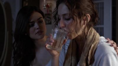 Pretty_Little_Liars_S03E20_BluRay_Rip_720p_Dual_Audio_WWW_TORRENTDOSFILMES_COM_2464.jpg