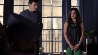 Pretty_Little_Liars_S03E21_BluRay_Rip_720p_Dual_Audio_WWW_TORRENTDOSFILMES_COM_0641.jpg