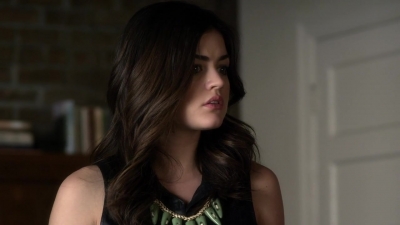 Pretty_Little_Liars_S03E21_BluRay_Rip_720p_Dual_Audio_WWW_TORRENTDOSFILMES_COM_1280.jpg
