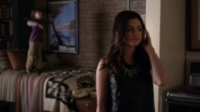 Pretty_Little_Liars_S03E21_BluRay_Rip_720p_Dual_Audio_WWW_TORRENTDOSFILMES_COM_1355.jpg