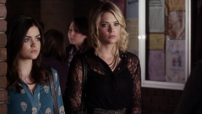 Pretty_Little_Liars_S03E22_BluRay_Rip_720p_Dual_Audio_WWW_TORRENTDOSFILMES_COM_0075.jpg