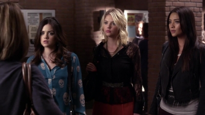 Pretty_Little_Liars_S03E22_BluRay_Rip_720p_Dual_Audio_WWW_TORRENTDOSFILMES_COM_0084.jpg