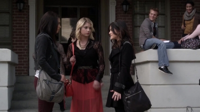 Pretty_Little_Liars_S03E22_BluRay_Rip_720p_Dual_Audio_WWW_TORRENTDOSFILMES_COM_0272.jpg