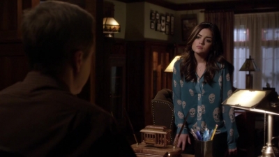 Pretty_Little_Liars_S03E22_BluRay_Rip_720p_Dual_Audio_WWW_TORRENTDOSFILMES_COM_0690.jpg