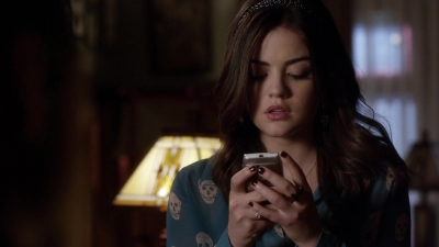 Pretty_Little_Liars_S03E22_BluRay_Rip_720p_Dual_Audio_WWW_TORRENTDOSFILMES_COM_0758.jpg