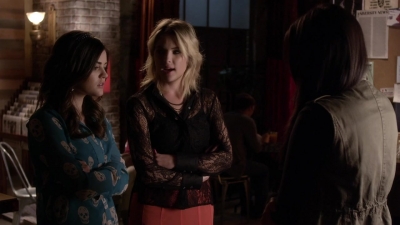 Pretty_Little_Liars_S03E22_BluRay_Rip_720p_Dual_Audio_WWW_TORRENTDOSFILMES_COM_0851.jpg