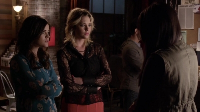 Pretty_Little_Liars_S03E22_BluRay_Rip_720p_Dual_Audio_WWW_TORRENTDOSFILMES_COM_0857.jpg
