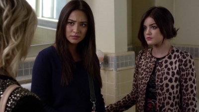 Pretty_Little_Liars_S03E22_BluRay_Rip_720p_Dual_Audio_WWW_TORRENTDOSFILMES_COM_1843.jpg