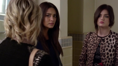 Pretty_Little_Liars_S03E22_BluRay_Rip_720p_Dual_Audio_WWW_TORRENTDOSFILMES_COM_1852.jpg