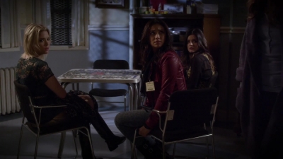Pretty_Little_Liars_S03E23_BluRay_Rip_720p_Dual_Audio_WWW_TORRENTDOSFILMES_COM_0180.jpg
