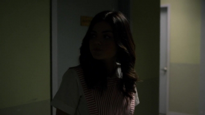 Pretty_Little_Liars_S03E23_BluRay_Rip_720p_Dual_Audio_WWW_TORRENTDOSFILMES_COM_1211.jpg