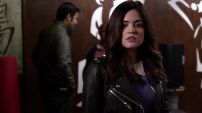 Pretty_Little_Liars_S03E23_BluRay_Rip_720p_Dual_Audio_WWW_TORRENTDOSFILMES_COM_1507.jpg