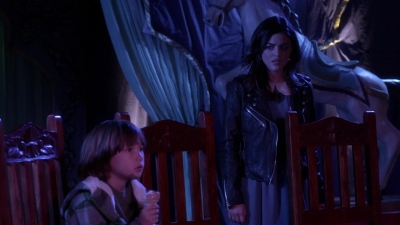 Pretty_Little_Liars_S03E23_BluRay_Rip_720p_Dual_Audio_WWW_TORRENTDOSFILMES_COM_1827.jpg