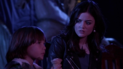 Pretty_Little_Liars_S03E23_BluRay_Rip_720p_Dual_Audio_WWW_TORRENTDOSFILMES_COM_1852.jpg