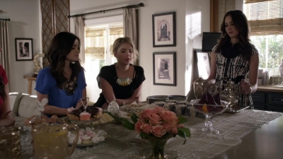 Pretty_Little_Liars_S03E24_BluRay_Rip_720p_Dual_Audio_WWW_TORRENTDOSFILMES_COM_0109.jpg
