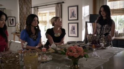 Pretty_Little_Liars_S03E24_BluRay_Rip_720p_Dual_Audio_WWW_TORRENTDOSFILMES_COM_0110.jpg