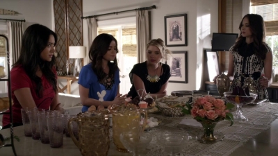 Pretty_Little_Liars_S03E24_BluRay_Rip_720p_Dual_Audio_WWW_TORRENTDOSFILMES_COM_0114.jpg