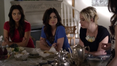 Pretty_Little_Liars_S03E24_BluRay_Rip_720p_Dual_Audio_WWW_TORRENTDOSFILMES_COM_0125.jpg