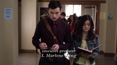 Pretty_Little_Liars_S03E24_BluRay_Rip_720p_Dual_Audio_WWW_TORRENTDOSFILMES_COM_0392.jpg
