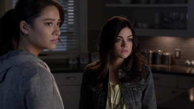 Pretty_Little_Liars_S03E24_BluRay_Rip_720p_Dual_Audio_WWW_TORRENTDOSFILMES_COM_1321.jpg