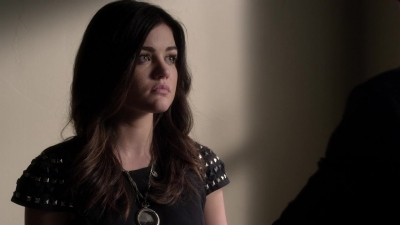 Pretty_Little_Liars_S03E24_BluRay_Rip_720p_Dual_Audio_WWW_TORRENTDOSFILMES_COM_1475.jpg