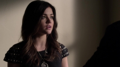 Pretty_Little_Liars_S03E24_BluRay_Rip_720p_Dual_Audio_WWW_TORRENTDOSFILMES_COM_1476.jpg