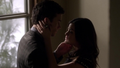 Pretty_Little_Liars_S03E24_BluRay_Rip_720p_Dual_Audio_WWW_TORRENTDOSFILMES_COM_1510.jpg