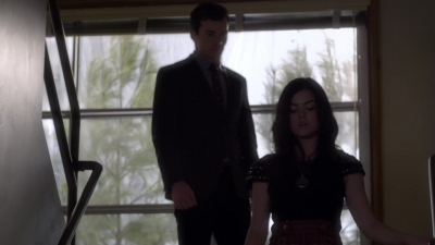 Pretty_Little_Liars_S03E24_BluRay_Rip_720p_Dual_Audio_WWW_TORRENTDOSFILMES_COM_1514.jpg