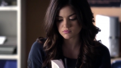 Pretty_Little_Liars_S03E24_BluRay_Rip_720p_Dual_Audio_WWW_TORRENTDOSFILMES_COM_1755.jpg